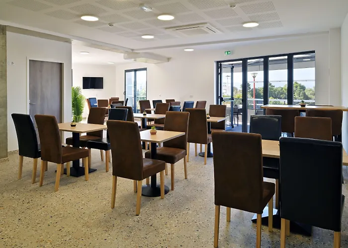 Hotel apartamentowy Easy Ajaccio (Corsica)