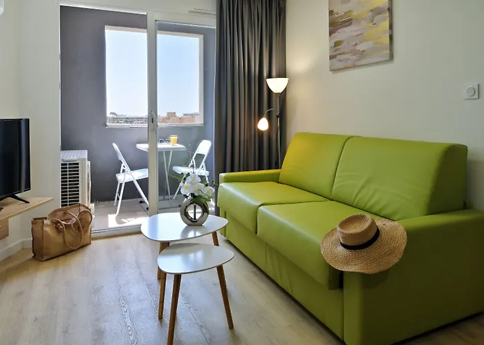 Easy Hotel apartamentowy 2*