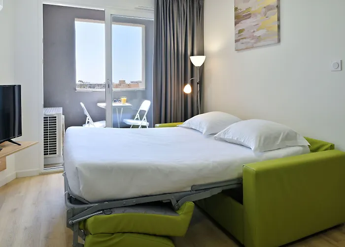 Hotel apartamentowy Easy Ajaccio (Corsica)