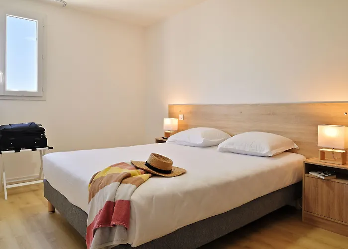 Easy Hotel apartamentowy 2*