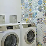 Easy Apartmanhotel 2*