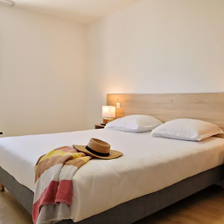 Easy アパートホテル 2*